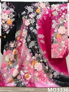 振袖 豪華 銀通し 刺繍 薔薇にリボン 身丈158cm 撥水加工済 - メルカリ