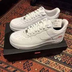 Supreme × Nike Air Force 1 Low 