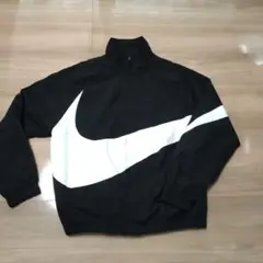 NIKE　ナイキ　ウーブンジャケット　ビッグスウッシュ　ロゴ　Lサイズ 黒