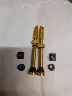 PEATY'S ピーティーズ　ゴールド アルミ チューブレスバルブ 60mmのサムネイル