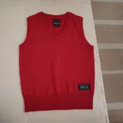 COMME CA ISM 赤 Vネックベスト 110