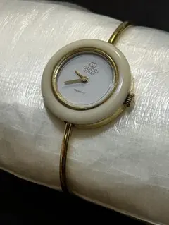 【稼働品】GUCCI グッチ チェンジベゼル 腕時計 ゴールド　ホワイト　白　私のサムネイル
