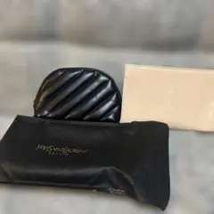 YVES SAINT LAURENT BEAUTE ポーチセット