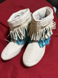adidas フリンジ モカシン ブーツのサムネイル