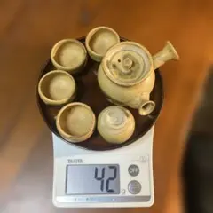 中国北京製の小さな玉露の急須とお茶椀5個セットですお部屋のインテリアに如何ですか