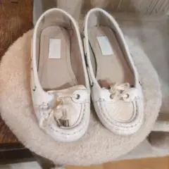 Item thumbnail for item 5ff3c0a0-3aa2-4df5-bd26-c36963d60ee3