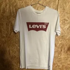 Levi’s t-shirt