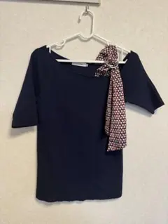 LOVELESS ネイビー オフショルダー トップス 34のサムネイル