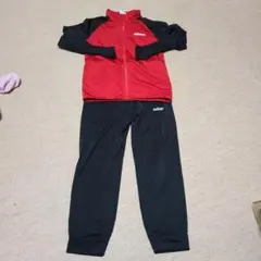 adidas　ジャージ上下セット　130㎝