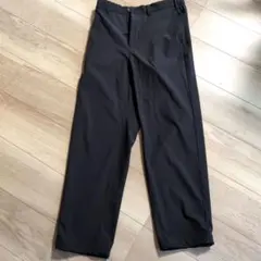 【美品】GU ナイロンストレッチパンツ ブラック