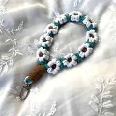 カメラストラップ スマホストラップ キー マクラメ ハンドメイド