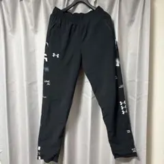 Under Armour ブラック ジャージパンツ