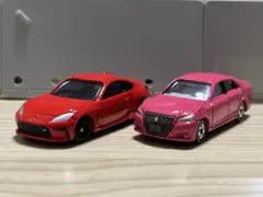 【トミカ】 トヨタGR86 クラウン 2台セットのサムネイル