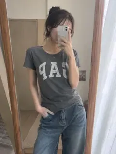 GAP Tシャツ　レディース　グレーのサムネイル