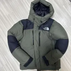 THE NORTH FACE フード付きダウンジャケット