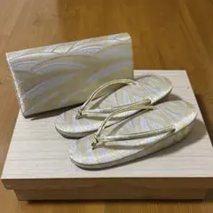 Item thumbnail for item 70b845b8-4df8-443d-a96a-6d2eeefe297e