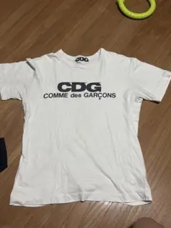COMME des GARÇONS ホワイトTシャツのサムネイル