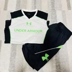 UNDER ARMOUR スポーツウェア タンクトップ　ハーフパンツ　SM