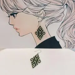 ダークグリーン　幾何学ダイヤピアス　イヤリング