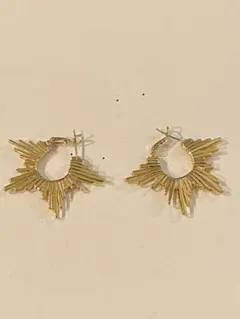 ピアス_ゴールド_星モチーフ