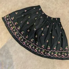 シャーリーテンプル　さくらんぼ　刺繍　スカート　110
