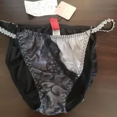 ブラック レース ショーツ。Mサイズ