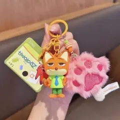 ズートピア ニック・ワイルド 肉球ぬいぐるみ付き キーホルダー ストラップ