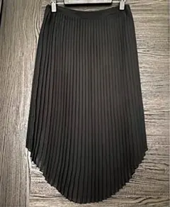 ZARA ザラ　フィッシュテールスカート　プリーツスカート　美品のサムネイル