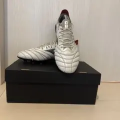 ミズノ　モレリアネオ　IV β JAPAN 27.5