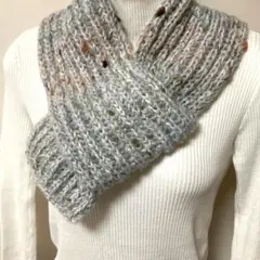 グレー ネップ入りニット・ミニストール