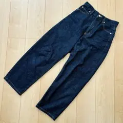 Item thumbnail for item 60a8e91f-c951-4e71-adc3-5c166961f9a4