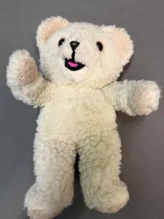 Snuggle bear 白いクマ ぬいぐるみ