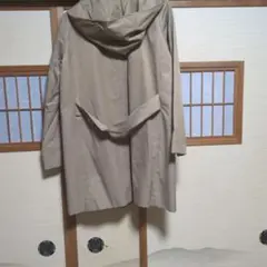 ベージュ フード付き ロングコート