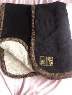 レオパード マフラー