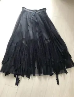 sacai 定番巻きスカート 黒 サイズ１ 美品 超スタイリッシュ 2021 sacai 定番巻きスカート 黒 サイズ1 美品 超スタイリッシュ