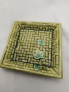 珉平焼 緑釉陽刻網代に蔦葉文 角小皿 豆皿 手塩皿 淡路焼 江戸期 骨董_26のサムネイル