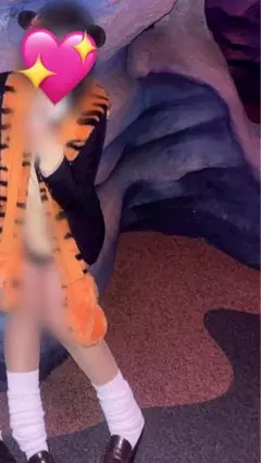 ディズニー　ティガー　マフラーキャップ