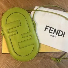 FENDI スマホショルダーバッグ ライムグリーンのサムネイル