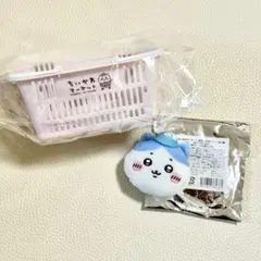 ちいかわマーケット 5周年 ノベルティ ミニカゴ と おかおバッジ 2点セット