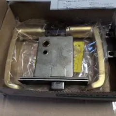東洋プライウッド鍵付きレバーハンドル(ドアノブ)12型(DG12C) 東洋プライウッドDG12C 室内ドア鍵付レバーハンドル(ノブ) - メルカリ