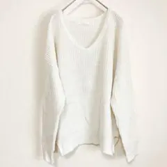 ✨️ゆったり✨️ゆるだぼ Vネック ニット セーター 【M】白 体系カバー