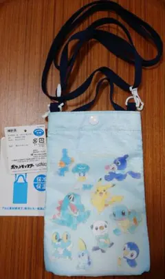 ポケモン　マルチサコッシュ　保冷 保温