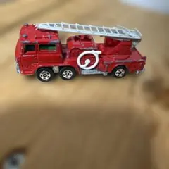 トミカ　日本製　国産　日野　ハシゴ　消防車　29