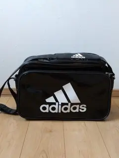 【adidas アディダス】 エナメル バッグ　スポーツ 黒