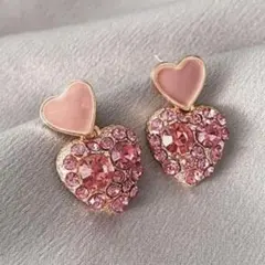 可愛いハートピンクキラキラビジューストーンピアス ハンドメイドブランド調 結婚式