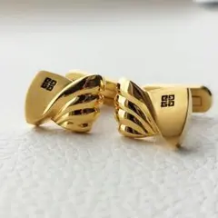 Item thumbnail for item 3b0e6e94-8807-4d7f-9ad2-f012b0a5003d