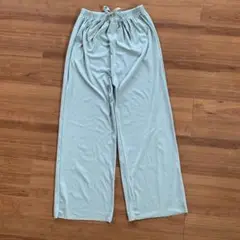 接触冷感パンツ