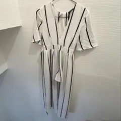 Haute Monde ホワイトブラックストライプ オールインワン S