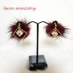 ☆ハンドメイド☆　ファー×スクエアチャーム