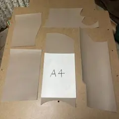 No.63 ベージュ本革ハギレ